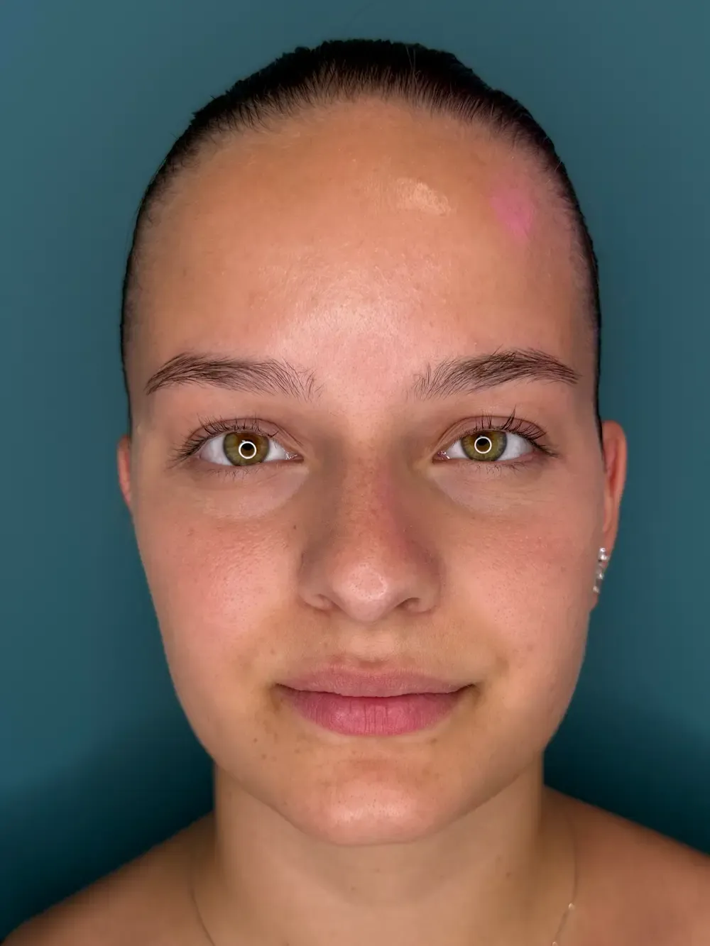 Sopracciglia prima del microblading